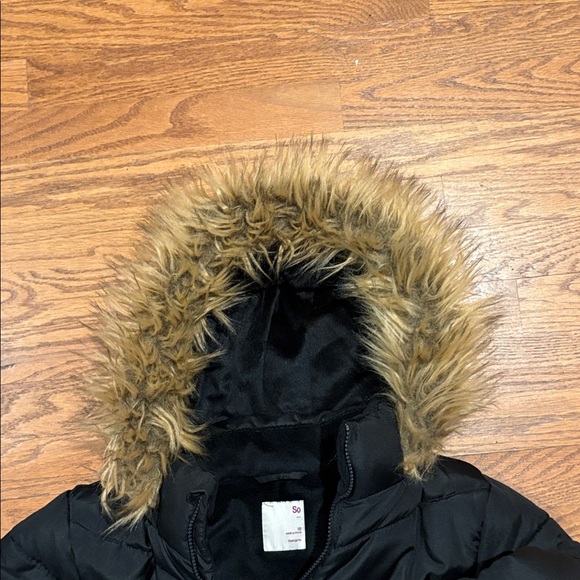 SO Black Puffer Jacket with Faux Fur Hood - Picture 10 of 10